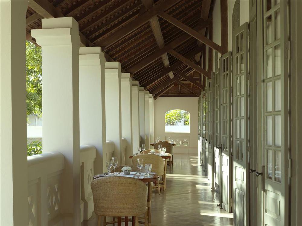 Amantaka Resort Луангпхабанг Ресторан фото